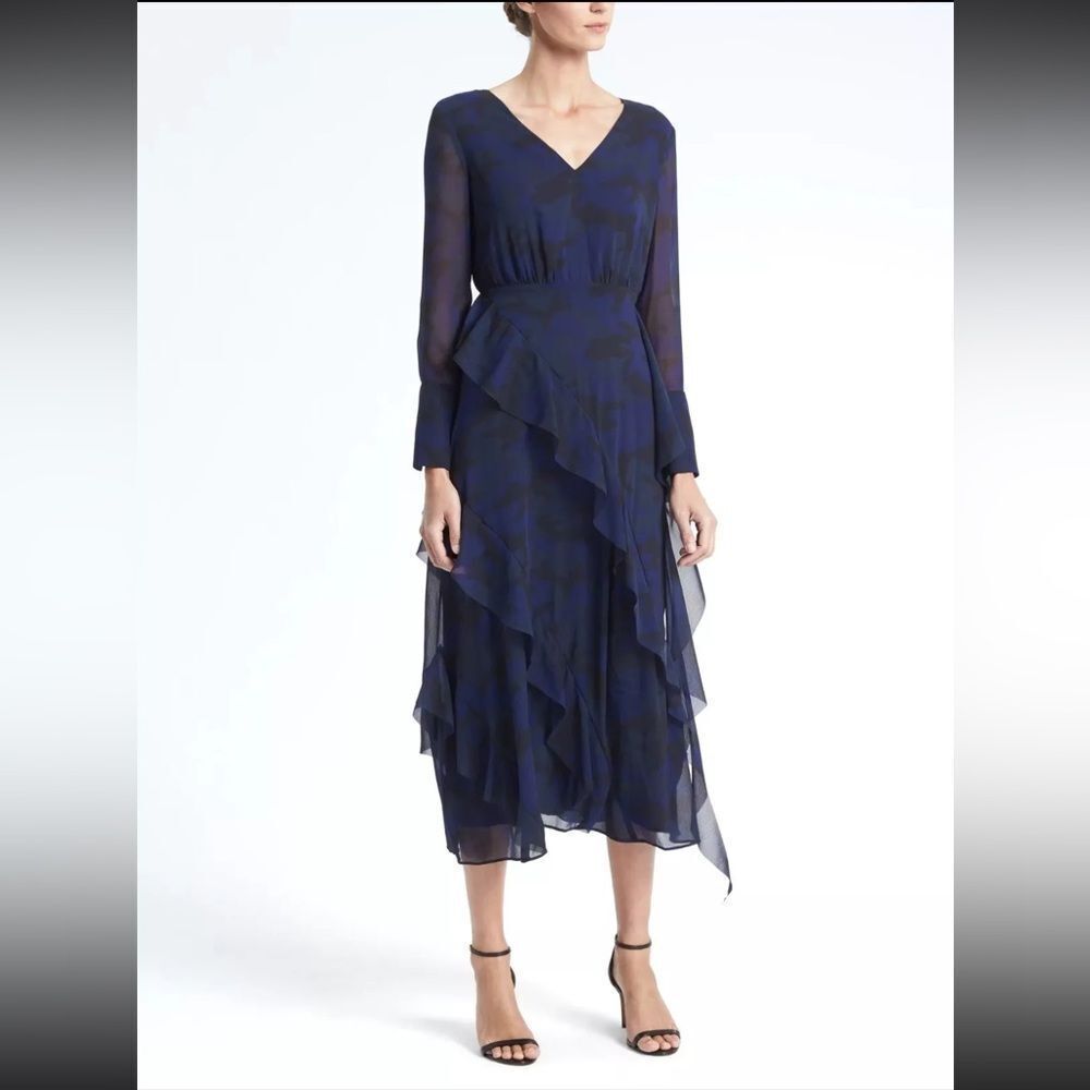 BANANA REPUBLIC SIZE 6 petite Banana Republic Camo Print Bias Ruffle Midi Dress